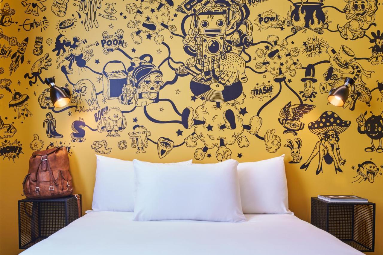 Ibis Styles Paris Gare De L'Est Magenta Hotel Exterior photo