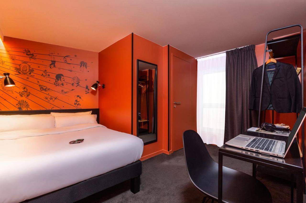 Ibis Styles Paris Gare De L'Est Magenta Hotel Exterior photo